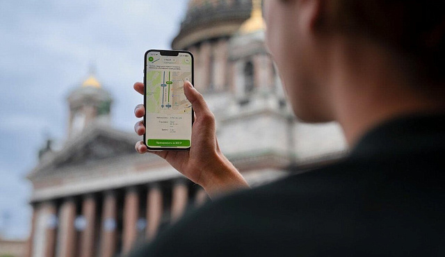 Максим Ликсутов: еще 8 негородских паркингов подключились к приложению «Парковки России» 
